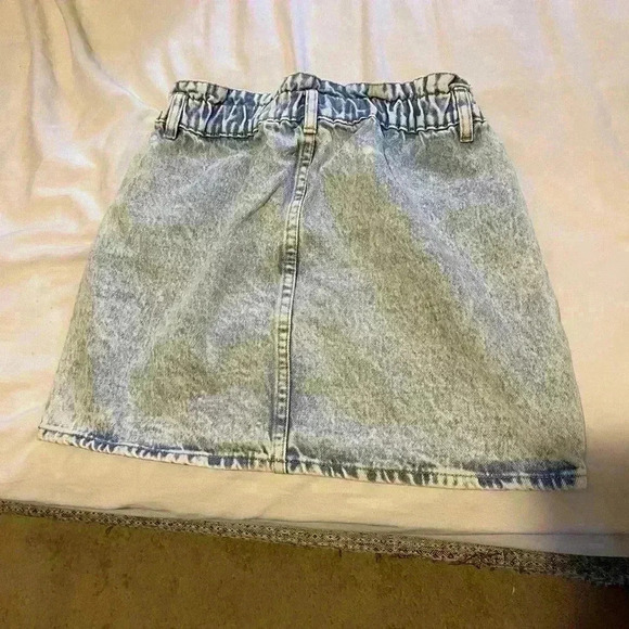 Denim  skirt - Picture 2 of 4